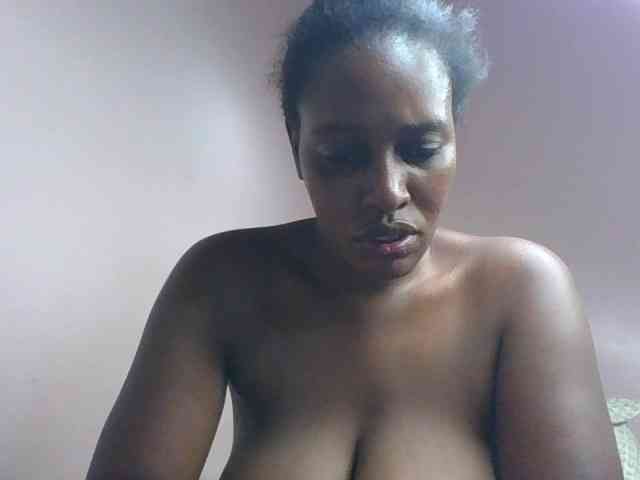 cute-africanah webcam
