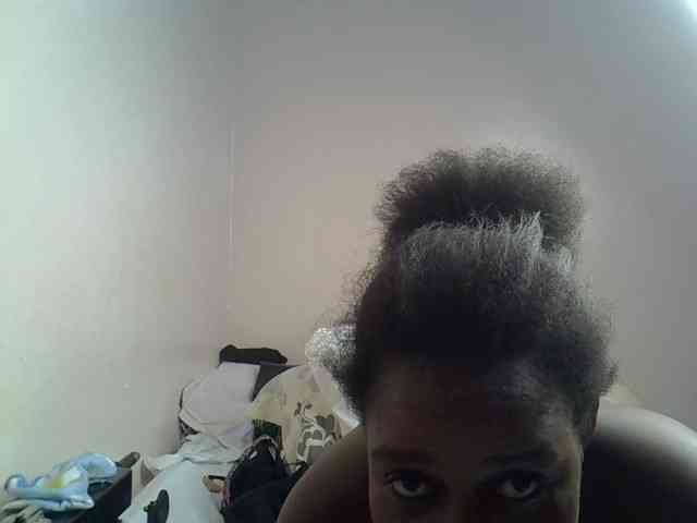 cute-africanah webcam