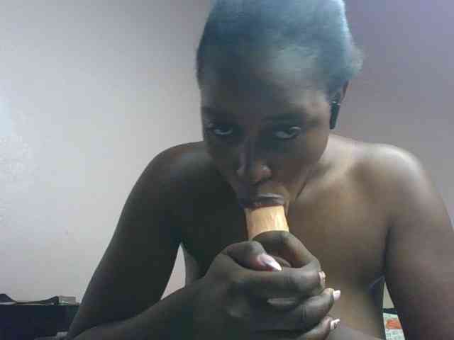 cute-africanah webcam