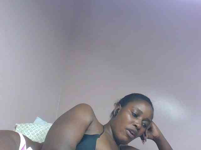 cute-africanah webcam