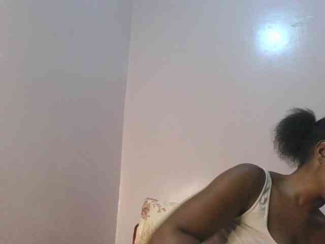 cute-africanah webcam