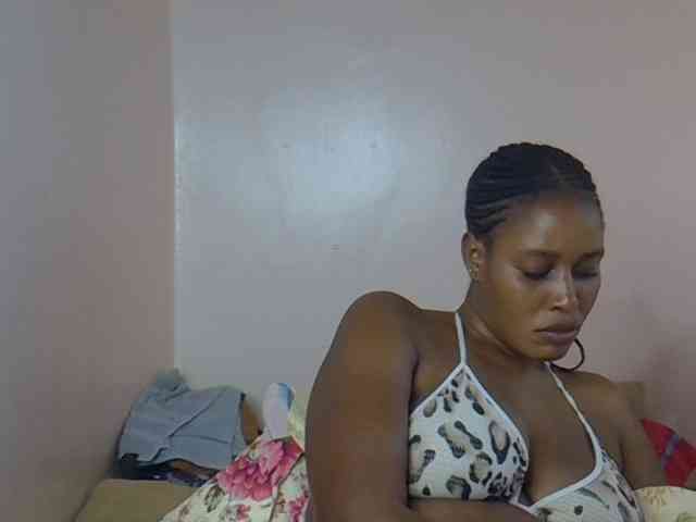 cute-africanah webcam