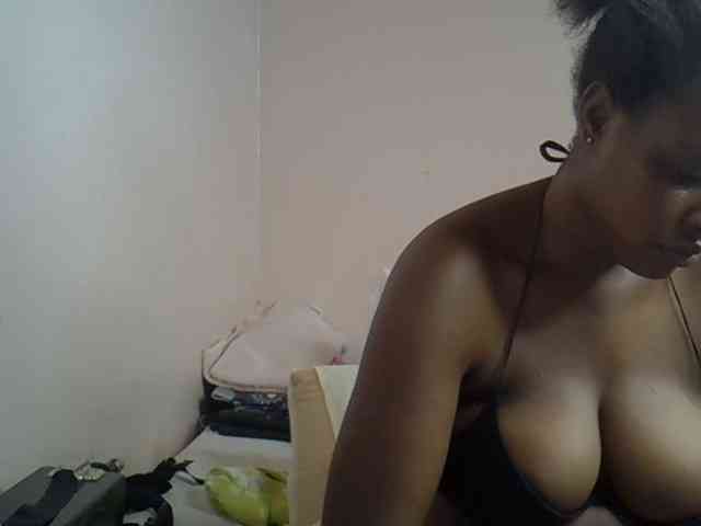 cute-africanah webcam