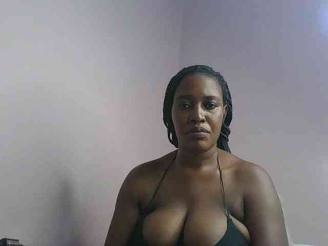 cute-africanah webcam