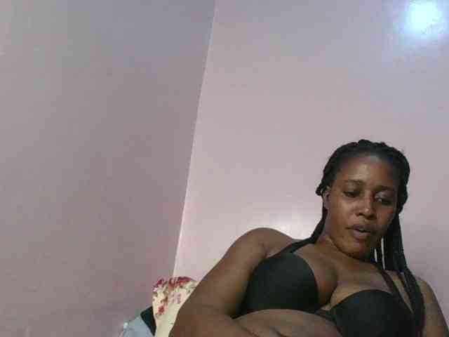 cute-africanah webcam
