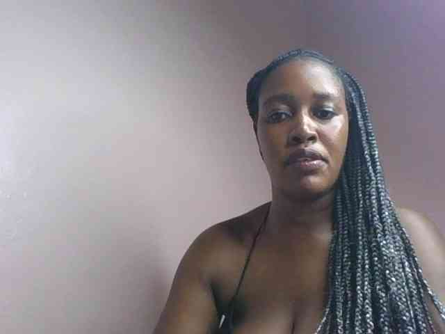 cute-africanah webcam