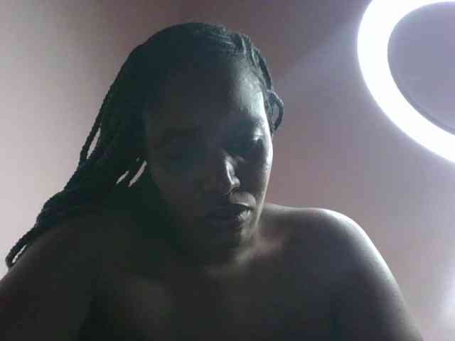 cute-africanah webcam