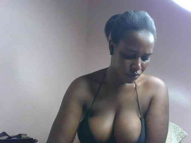 cute-africanah webcam