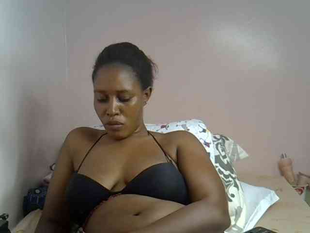 cute-africanah webcam