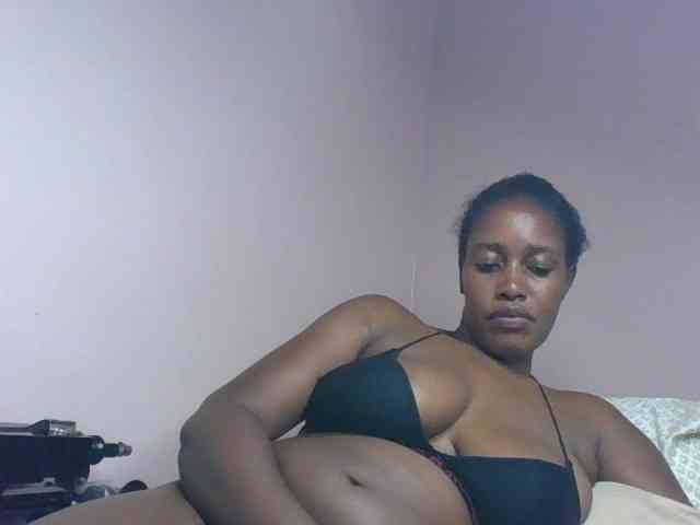 cute-africanah webcam