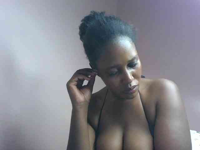 cute-africanah webcam