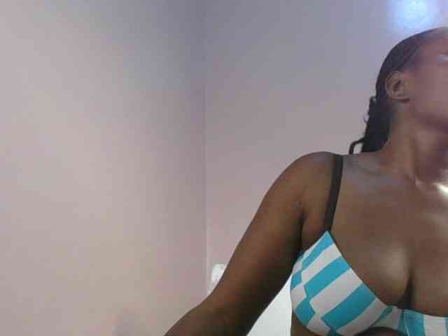 cute-africanah webcam