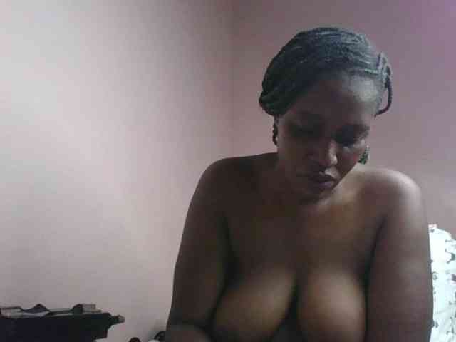 cute-africanah webcam