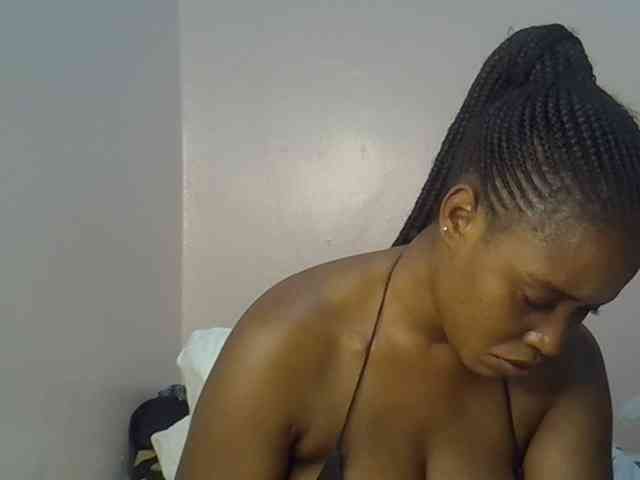 cute-africanah webcam
