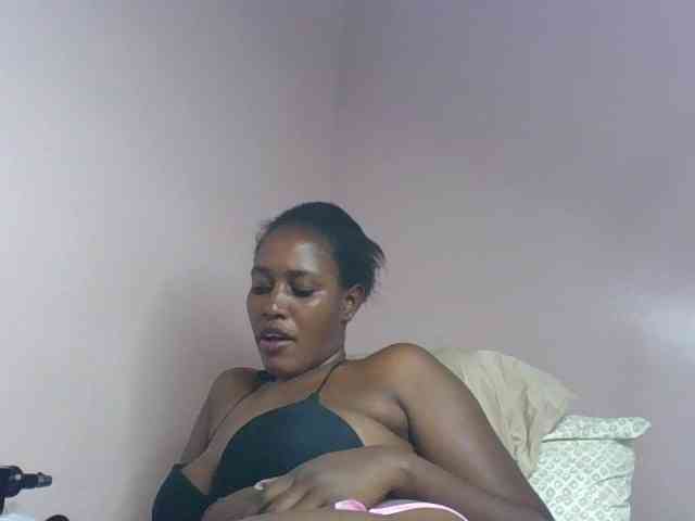 cute-africanah webcam
