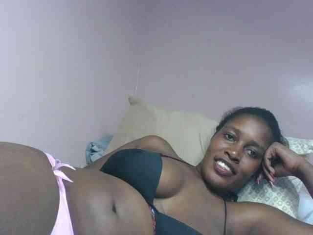 cute-africanah webcam