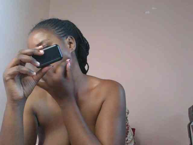 cute-africanah webcam