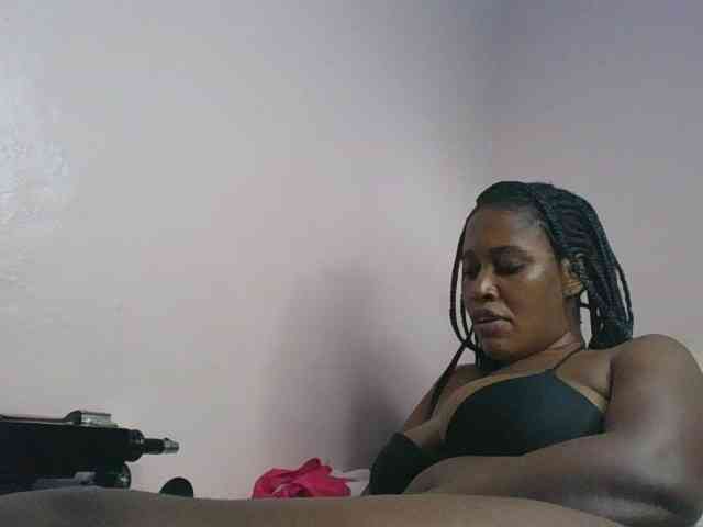 cute-africanah webcam