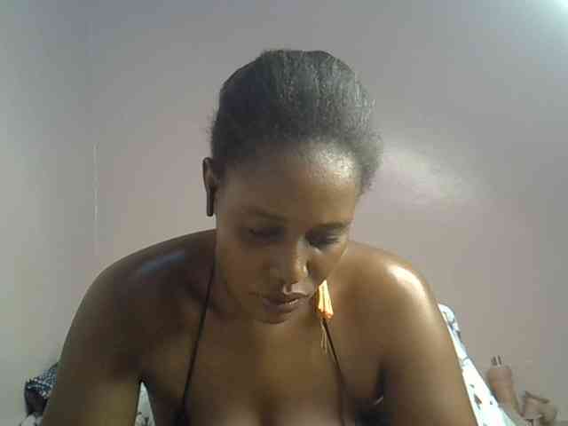 cute-africanah webcam