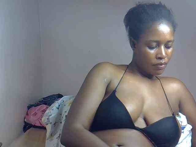 cute-africanah webcam