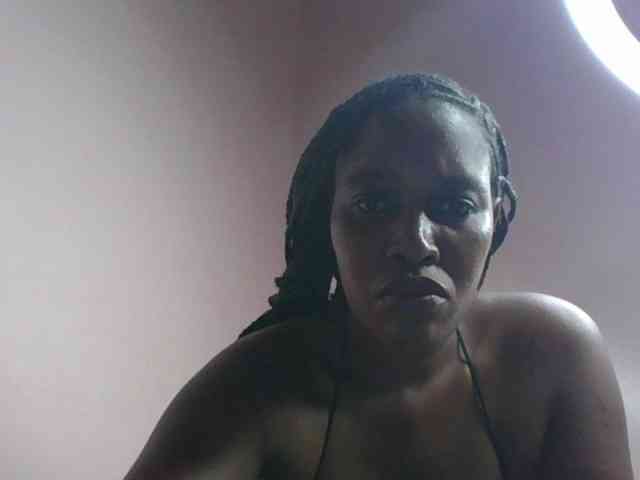 cute-africanah webcam