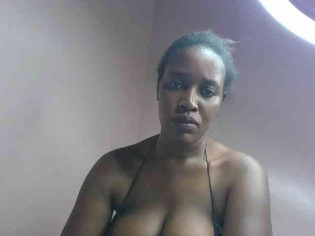 cute-africanah webcam