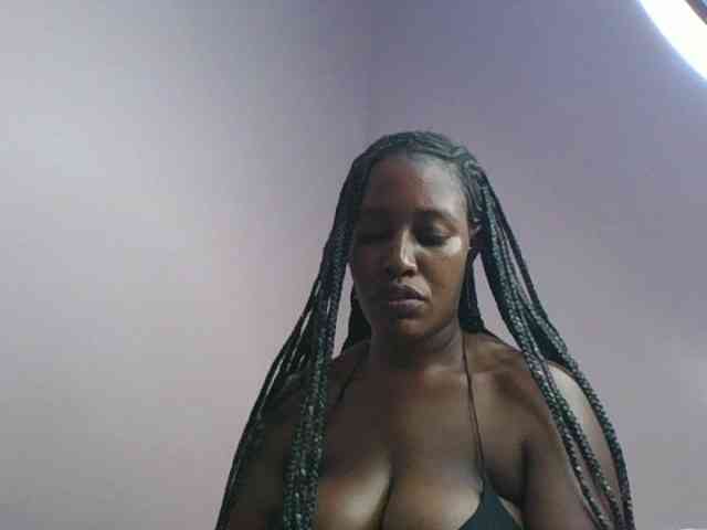 cute-africanah webcam