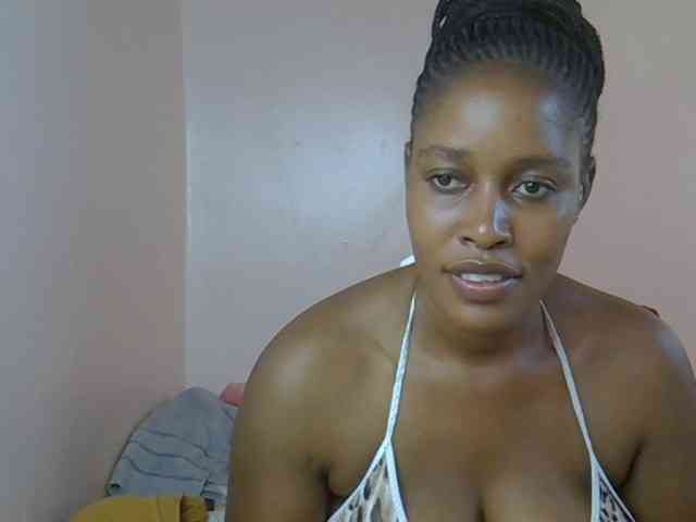 cute-africanah webcam