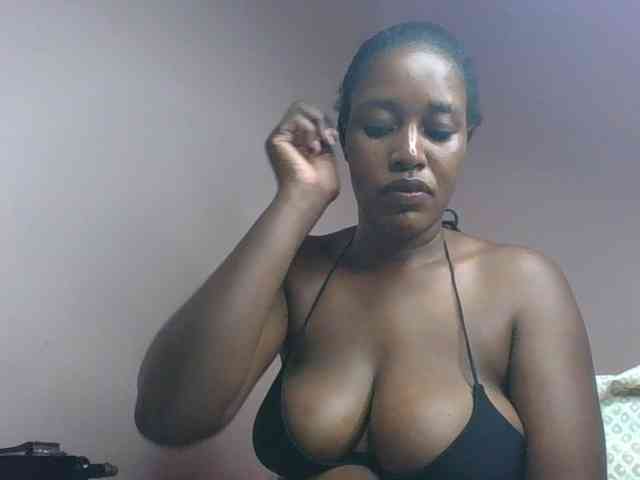 cute-africanah webcam