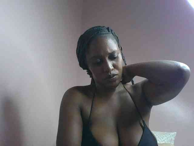 cute-africanah webcam