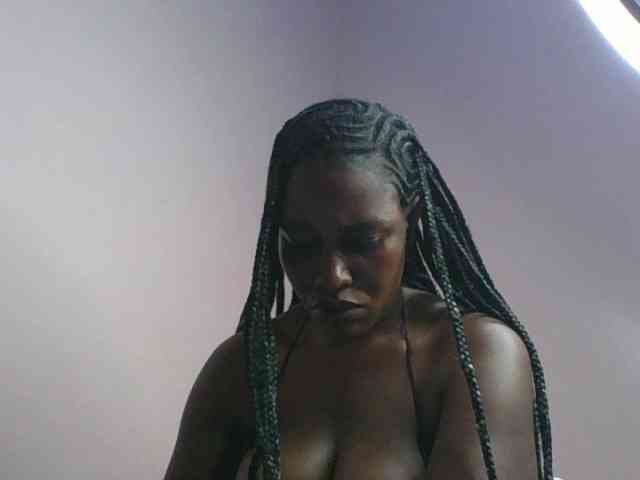 cute-africanah webcam