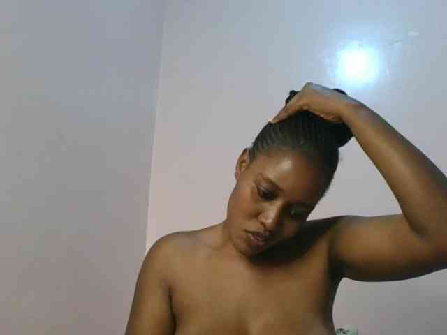 cute-africanah webcam