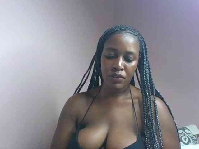 cute-africanah webcam