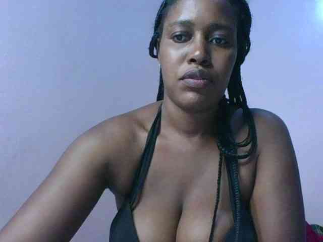 cute-africanah webcam