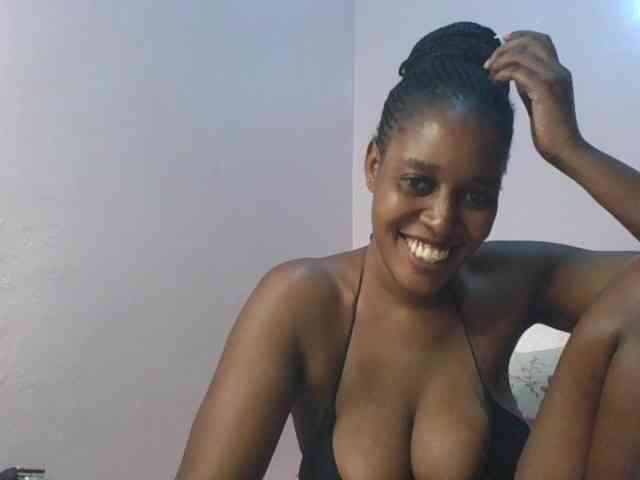 cute-africanah webcam