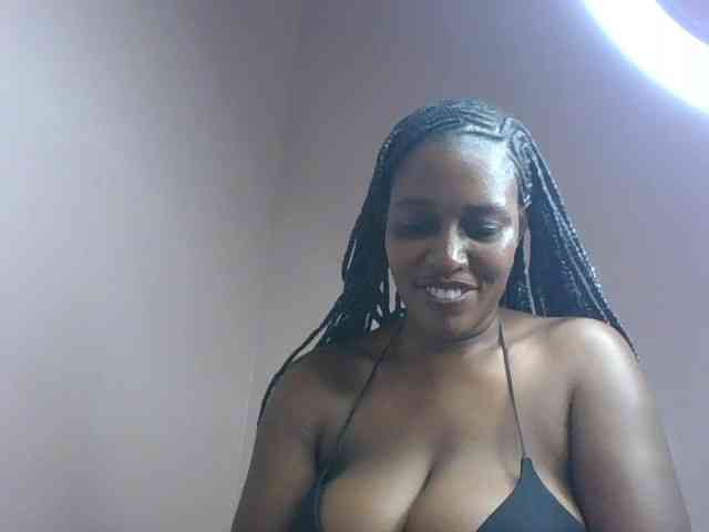 cute-africanah webcam