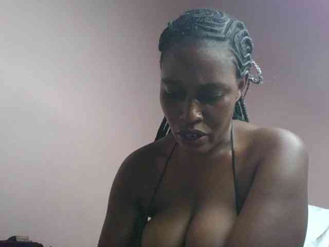 cute-africanah webcam