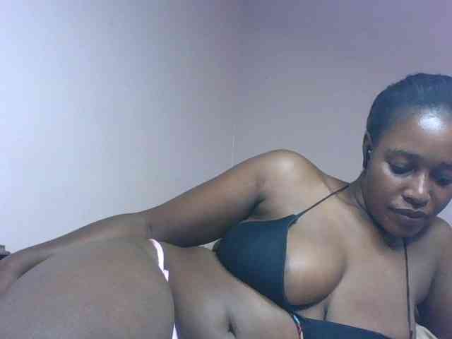 cute-africanah webcam