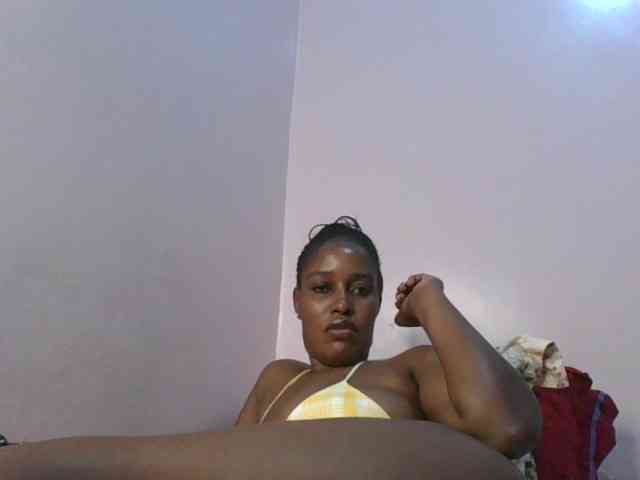cute-africanah webcam