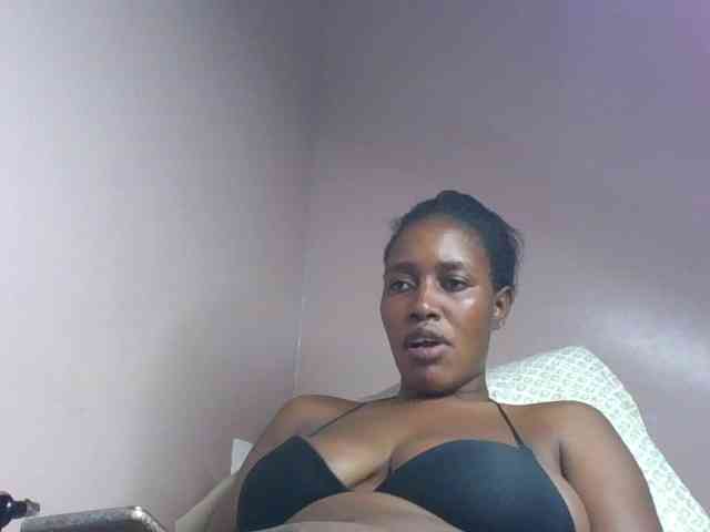 cute-africanah webcam