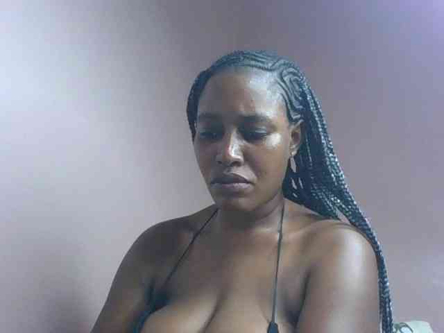 cute-africanah webcam