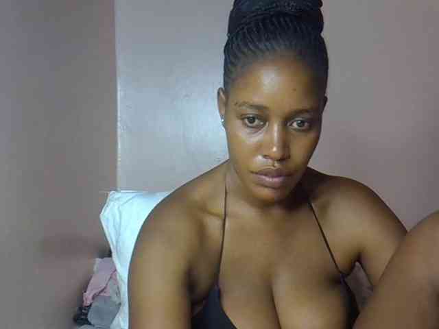 cute-africanah webcam