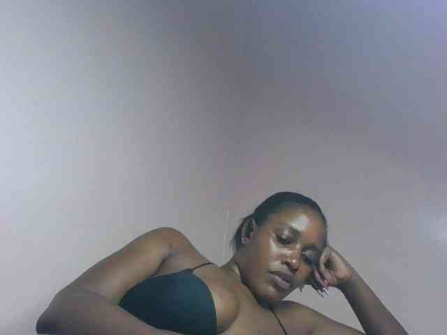 cute-africanah webcam