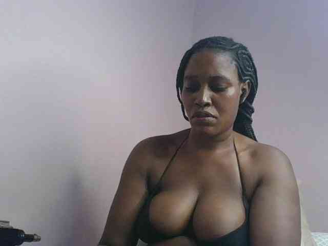 cute-africanah webcam
