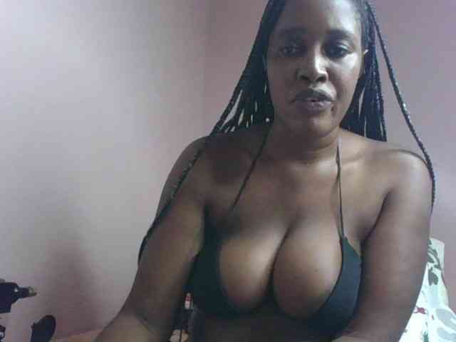 cute-africanah webcam