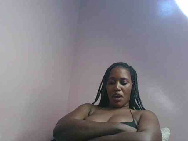 cute-africanah webcam