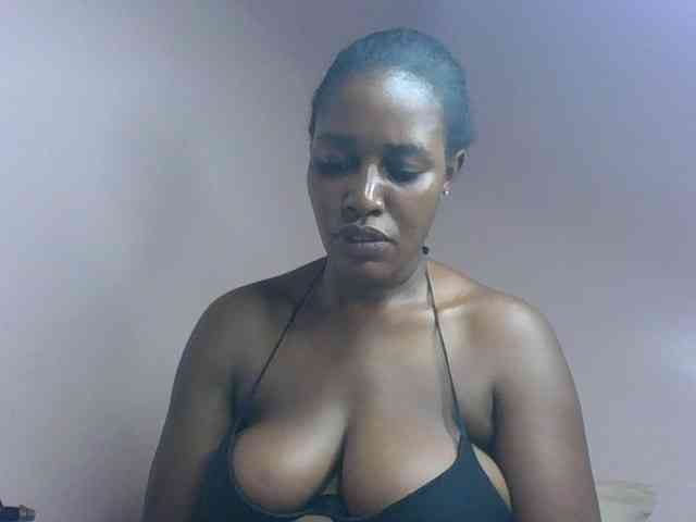 cute-africanah webcam