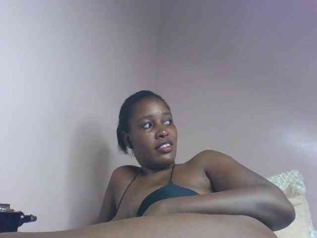 cute-africanah webcam