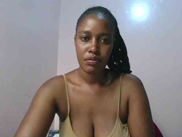 cute-africanah webcam