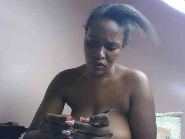 cute-africanah webcam